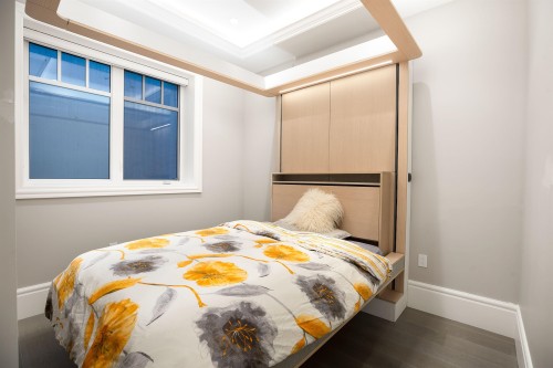1239 40Th Avenue W, Vancouver, BC - Indoor Photo Showing Bedroom