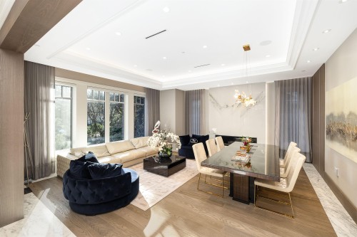 1239 40Th Avenue W, Vancouver, BC - Indoor Photo Showing Living Room