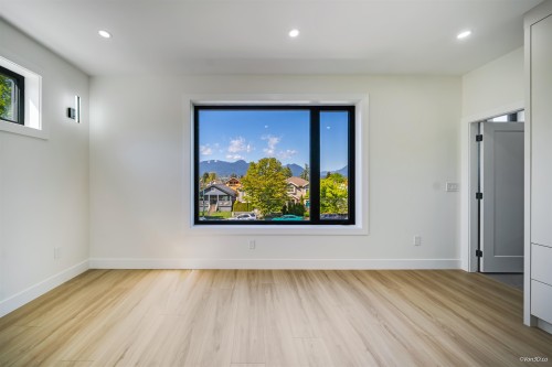 1-2636 Mcgill Street, Vancouver, BC - Indoor Photo Showing Other Room
