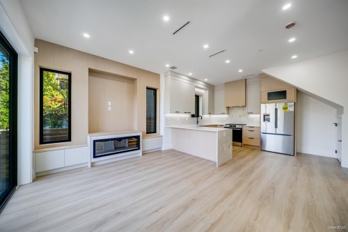1-2636 Mcgill Street, Vancouver, BC - Indoor Photo Showing Kitchen