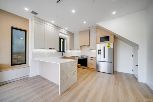 1-2636 Mcgill Street, Vancouver, BC - Indoor Photo Showing Kitchen