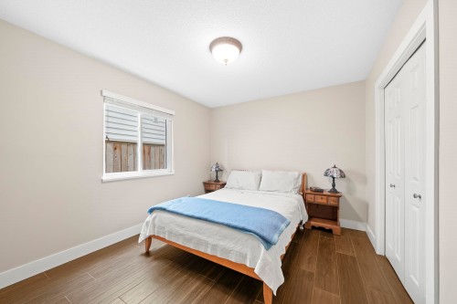 10131 Hollywell Drive, Richmond, BC - Indoor Photo Showing Bedroom
