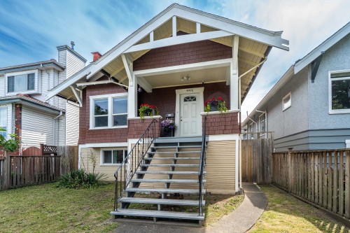 4476 Beatrice Street, Vancouver, BC - Outdoor With Facade