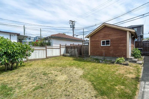 4476 Beatrice Street, Vancouver, BC - Indoor