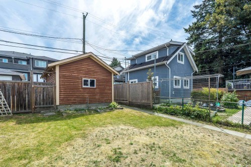 4476 Beatrice Street, Vancouver, BC - Outdoor