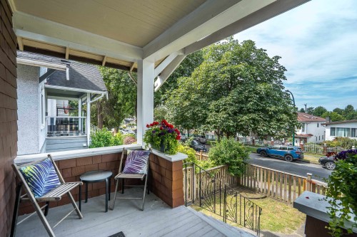 4476 Beatrice Street, Vancouver, BC - Outdoor With Exterior