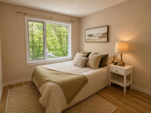 103-5025 Sanders Street, Burnaby, BC - Indoor Photo Showing Bedroom