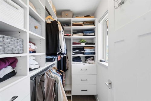 64-11305 240 Street, Maple Ridge, BC - Indoor With Storage