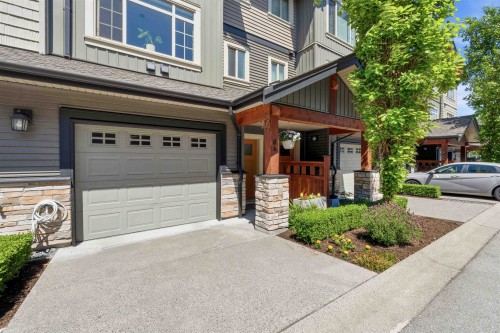 64-11305 240 Street, Maple Ridge, BC - Outdoor With Facade