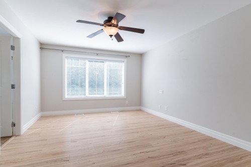 1250 Coast Meridian Road, Coquitlam, BC - Indoor Photo Showing Other Room