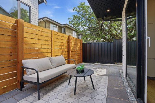 2436 20Th Avenue E, Vancouver, BC 