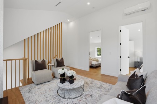 2436 20Th Avenue E, Vancouver, BC 