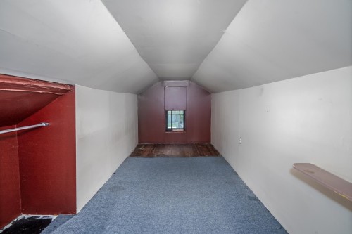 1963 Fraser Avenue, Port Coquitlam, BC - Indoor Photo Showing Other Room