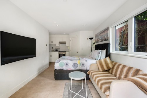 4728 Duchess Street, Vancouver, BC - Indoor Photo Showing Bedroom