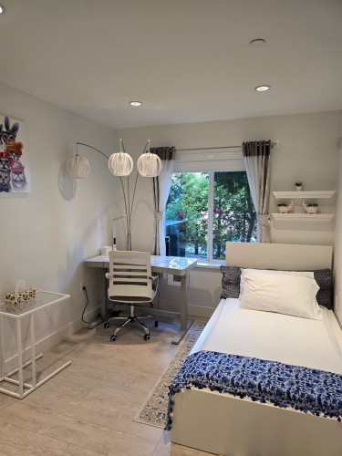 4728 Duchess Street, Vancouver, BC - Indoor