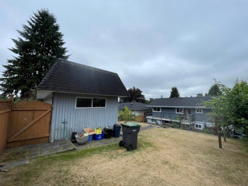 937 Kinsac Street, Coquitlam, BC - Outdoor