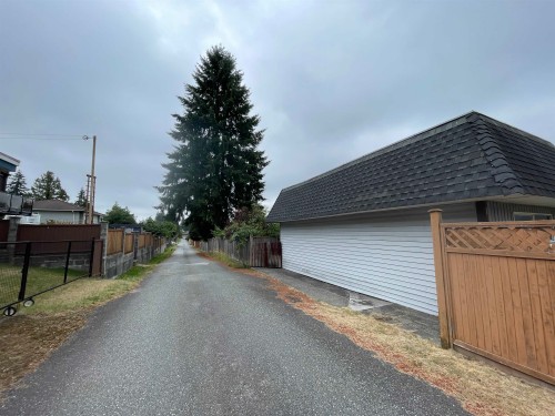 937 Kinsac Street, Coquitlam, BC - Outdoor