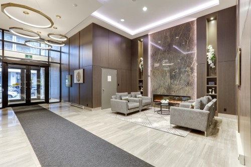 1305-3096 Windsor Gate, Coquitlam, BC - Indoor Photo Showing Other Room