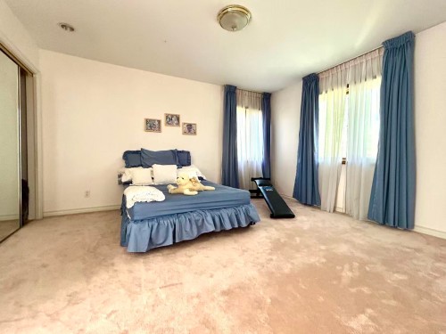 8351 Sunnywood Drive, Richmond, BC - Indoor Photo Showing Bedroom