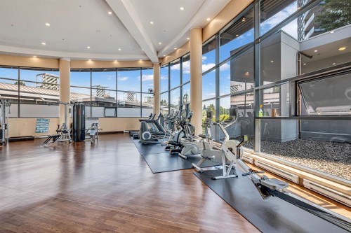 501-2225 Holdom Avenue, Burnaby, BC - Indoor Photo Showing Gym Room