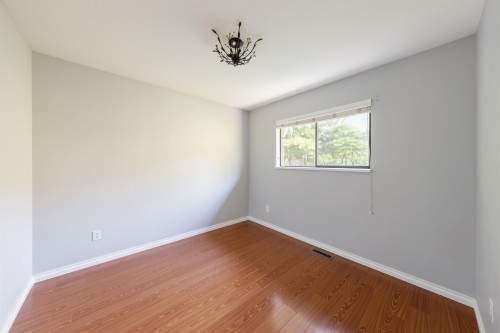 1266 Hudson Street, Coquitlam, BC - Indoor Photo Showing Other Room