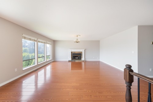 1266 Hudson Street, Coquitlam, BC - Indoor With Fireplace