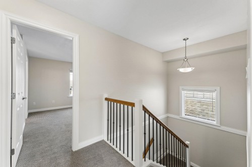 5951 Muir Drive, Richmond, BC - Indoor Photo Showing Other Room