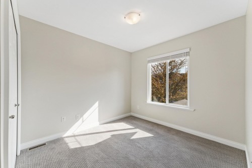 5951 Muir Drive, Richmond, BC - Indoor Photo Showing Other Room