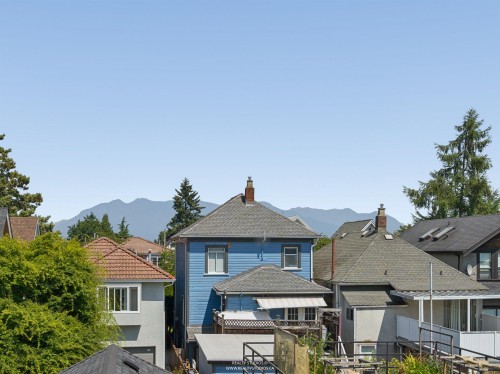 119 27Th Avenue E, Vancouver, BC - Outdoor