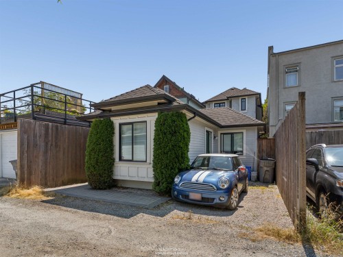 119 27Th Avenue E, Vancouver, BC - Outdoor