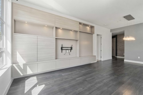 109-550 Seaborne Place, Port Coquitlam, BC - Indoor Photo Showing Other Room