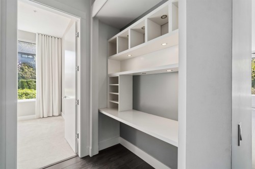 109-550 Seaborne Place, Port Coquitlam, BC - Indoor Photo Showing Other Room