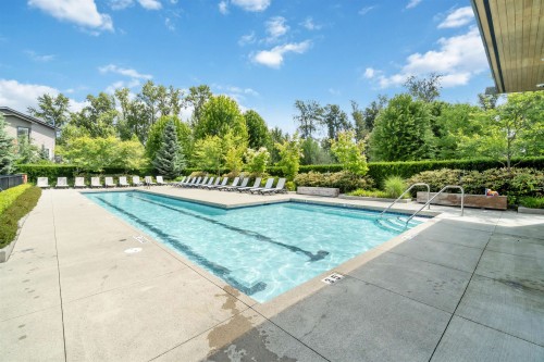 109-550 Seaborne Place, Port Coquitlam, BC - Outdoor With In Ground Pool