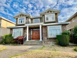 6391 Neville Street Burnaby, BC V6Y 1X9