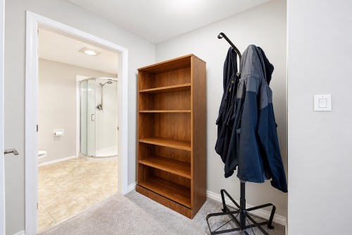 12209 Skillen Street, Maple Ridge, BC - Indoor