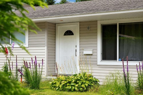 12209 Skillen Street, Maple Ridge, BC - Outdoor With Exterior