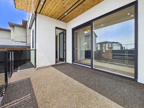 1-6512 Grant Street, Burnaby, BC - Outdoor With Exterior