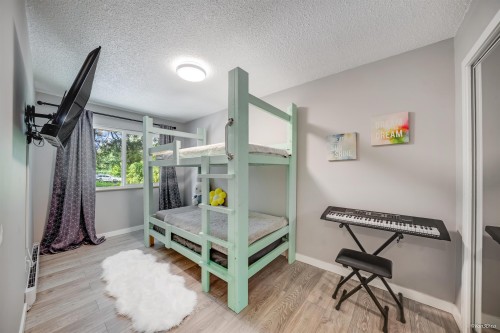 2535 Gordon Avenue, Port Coquitlam, BC - Indoor Photo Showing Other Room
