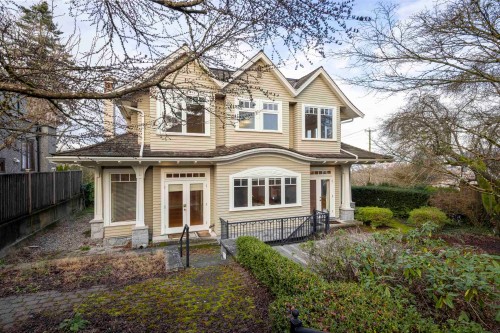 3808 13Th Avenue W, Vancouver, BC - Outdoor