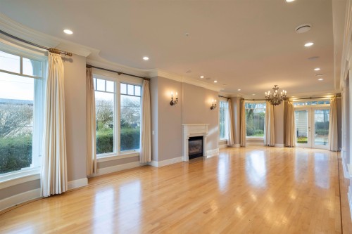 3808 13Th Avenue W, Vancouver, BC - Indoor Photo Showing Living Room With Fireplace