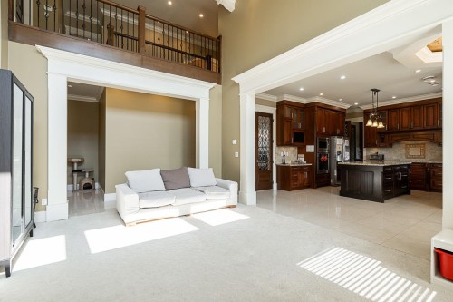 7600 Belair Drive, Richmond, BC - Indoor