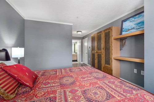 209-8080 Nicklaus North Boulevard, Whistler, BC - Indoor Photo Showing Bedroom