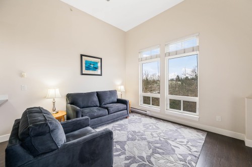 406-12283 224 Street, Maple Ridge, BC - Indoor Photo Showing Living Room