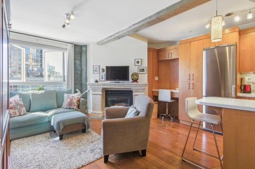 512-1216 Homer Street  Vancouver, BC V6B 6K5