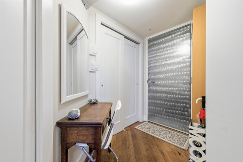 512-1216 Homer Street, Vancouver, BC - Indoor Photo Showing Other Room