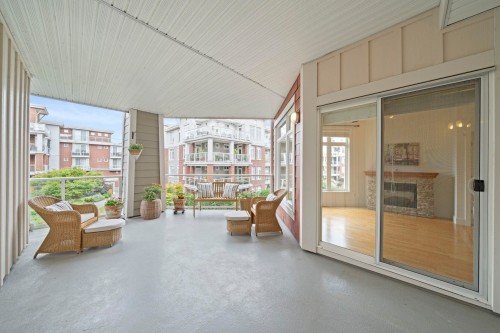 206-4211 Bayview Street, Richmond, BC -  With Exterior