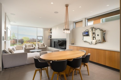 3250 20Th Avenue W, Vancouver, BC - Indoor With Fireplace