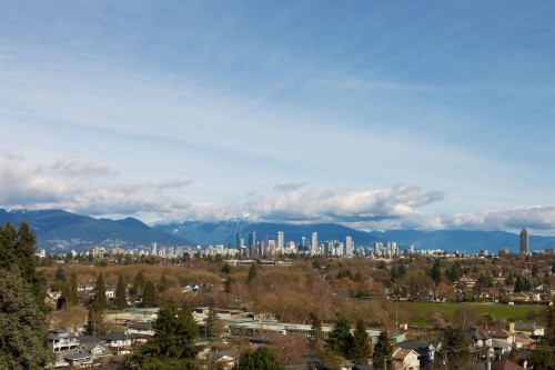 3250 20Th Avenue W, Vancouver, BC - Outdoor With View