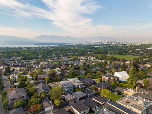 3250 20Th Avenue W, Vancouver, BC - Outdoor With View