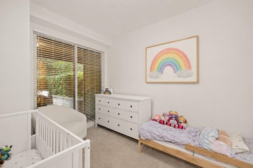 103-719 3Rd Street W, North Vancouver, BC - Indoor